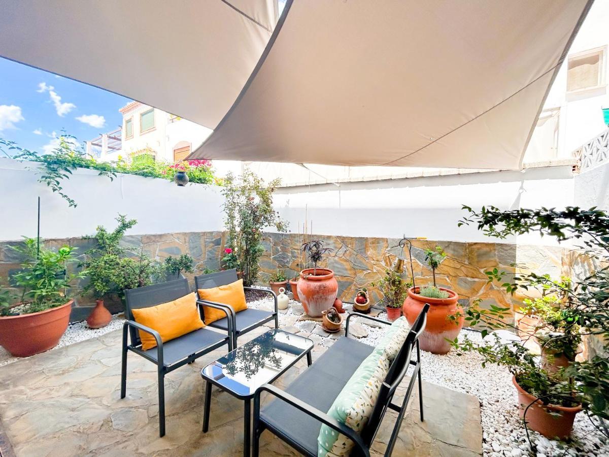 Townhouse With Arabic Pool And Close To The In Holiday home Estepona