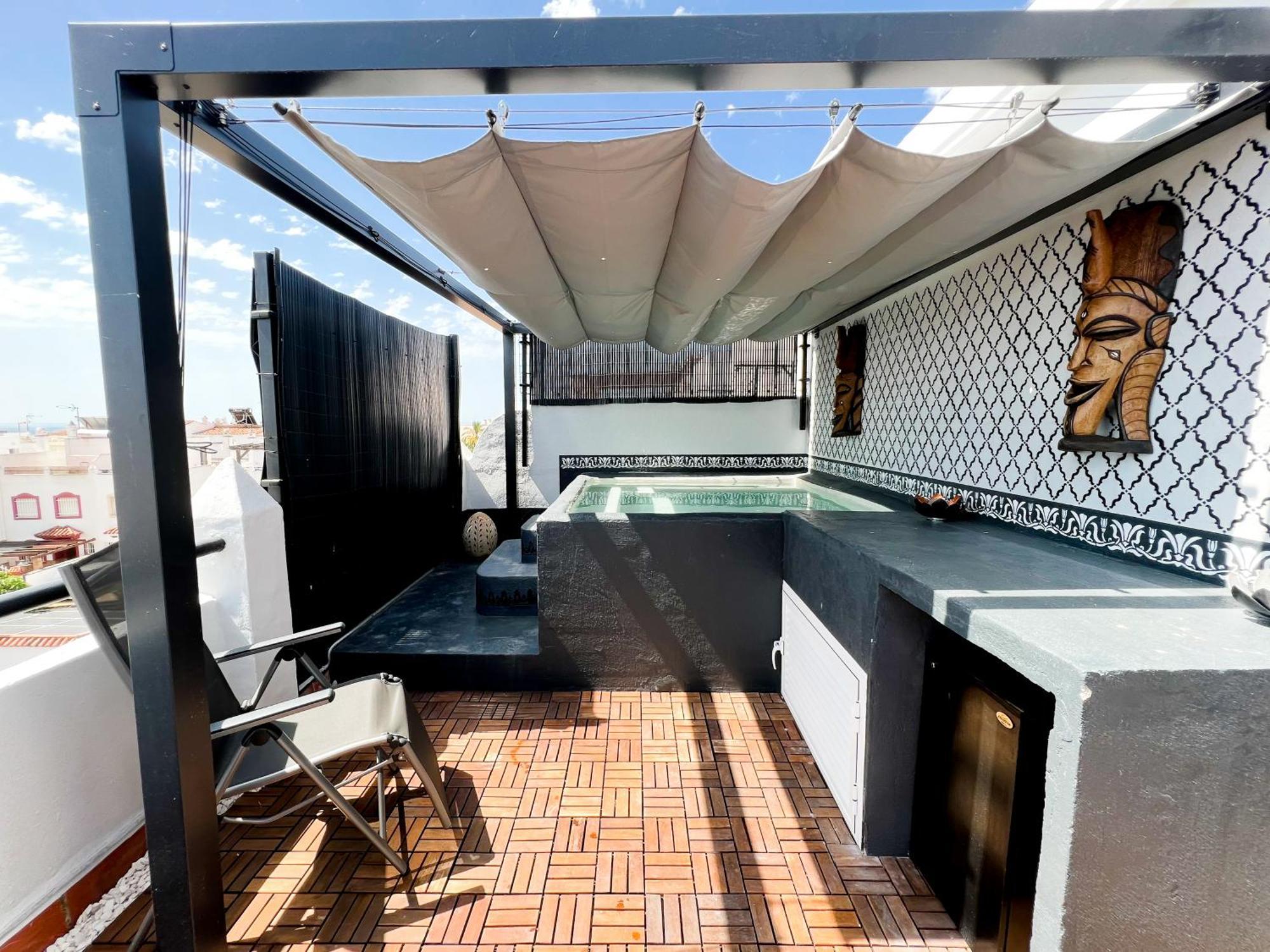 Townhouse With Arabic Pool And Close To The In Holiday home *