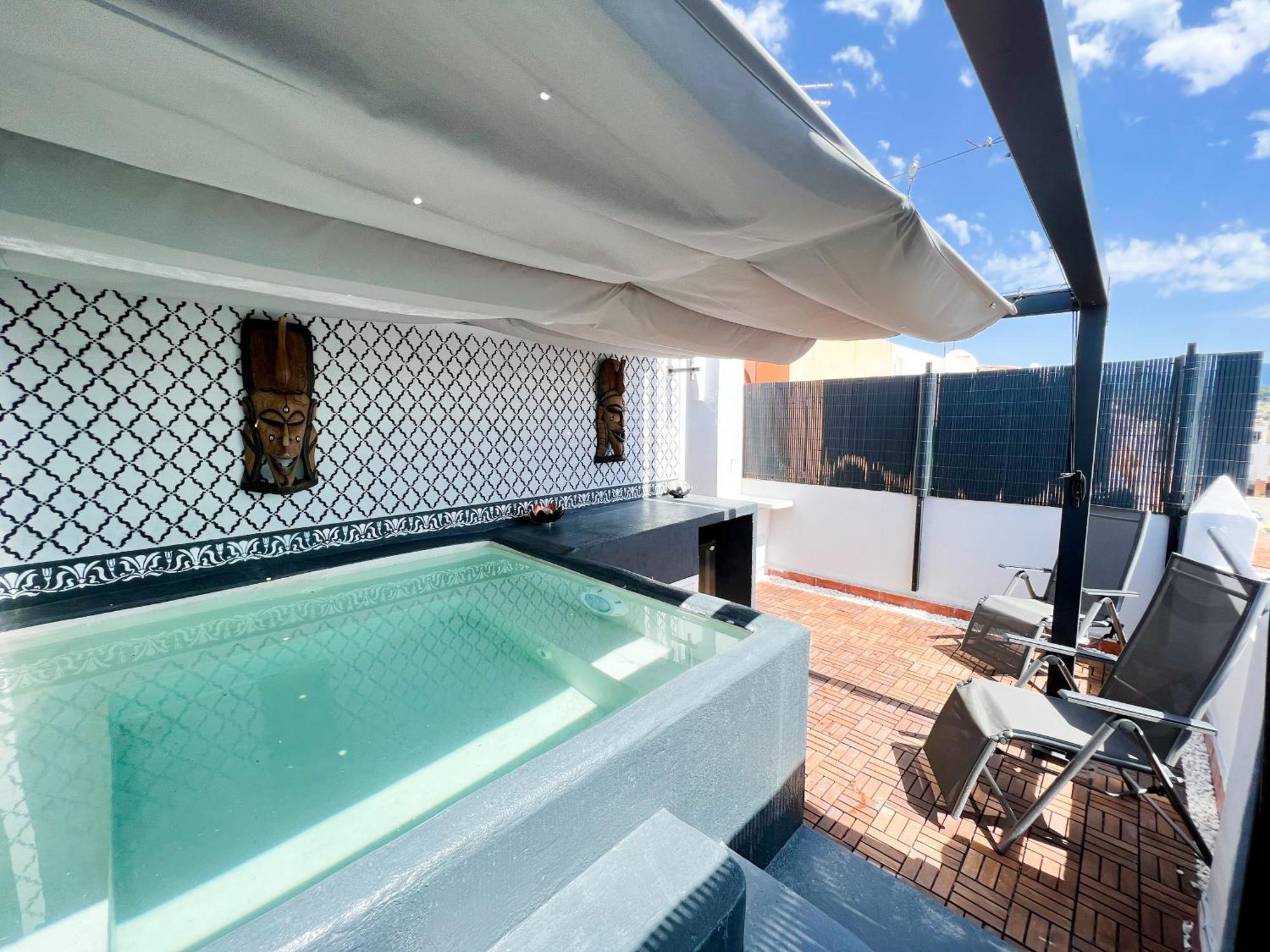 Townhouse With Arabic Pool And Close To The In Holiday home *